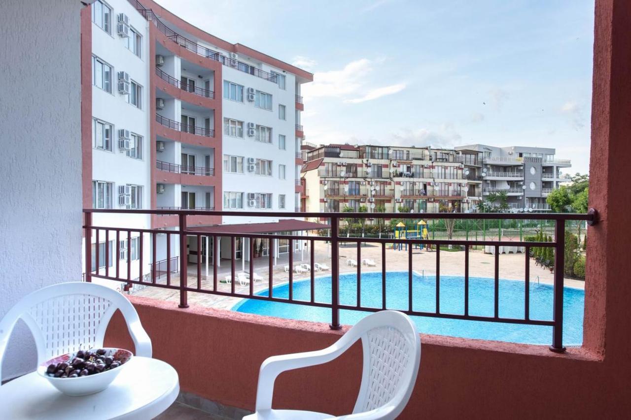 Gt Riviera Fort Beach Apartments Ravda Eksteriør bilde