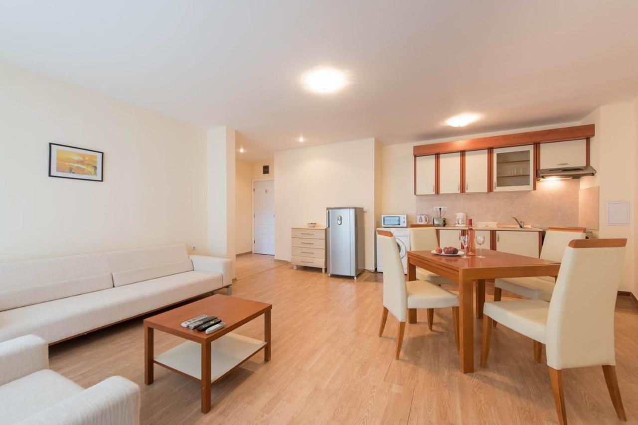 Gt Riviera Fort Beach Apartments Ravda Eksteriør bilde