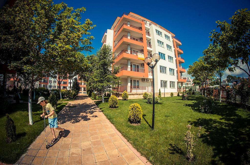 Gt Riviera Fort Beach Apartments Ravda Eksteriør bilde
